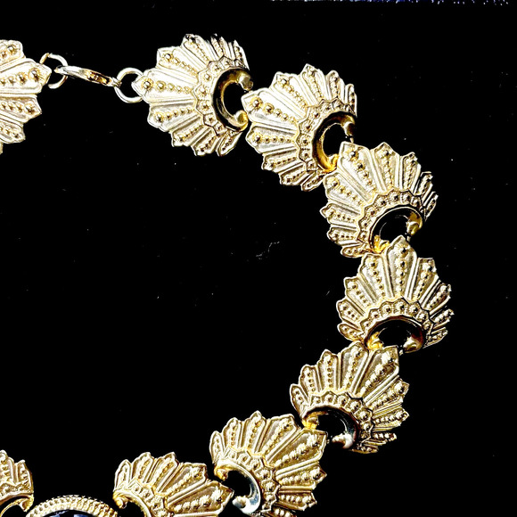 80s Statement Collar Necklace Gold Tone Black Fashion Jewelry Holiday Cosplay - Picture 3 of 6